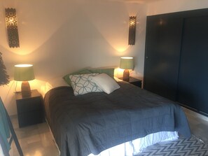 3 Schlafzimmer, Bügeleisen/Bügelbrett, WLAN, Bettwäsche