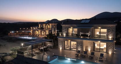 Ganz neu: Kefalonia Stone Villas - Villa Petros Kefalonica