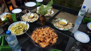 Ruokailu