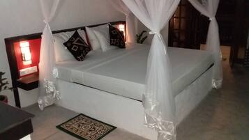 Egyptian cotton sheets, premium bedding, down comforters, in-room safe