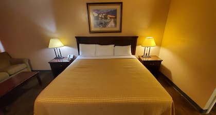 Marion Gray Plaza Motel