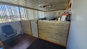 Reception - Marion Gray Plaza Motel (Marion)