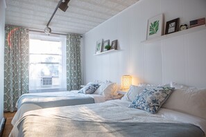 2 chambres, fer et planche à repasser, Wi-Fi, draps fournis