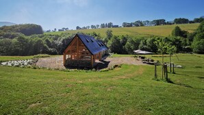Property grounds - Bergerie des 3 Sources in an exceptional environment the Sarrat de bon  (Campan)
