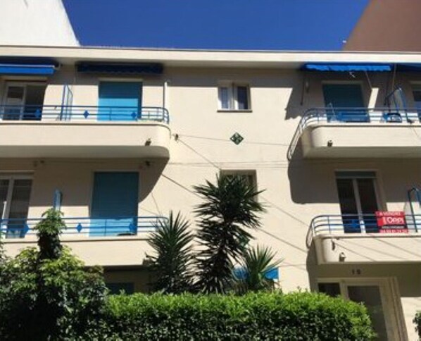 DĂ©tail de lâextĂ©rieur