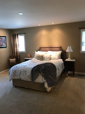 2 soverom, strykejern/-brett, wi-fi og sengetøy