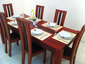Dining - BASTOS 'APPART YAOUNDE (Yaoundé)