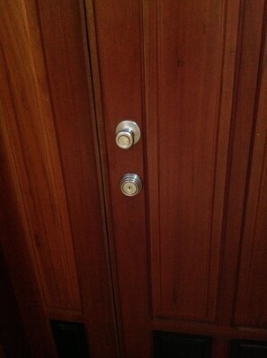 2 chambres, fer et planche Ă repasser, Wi-Fi gratuit, draps fournis