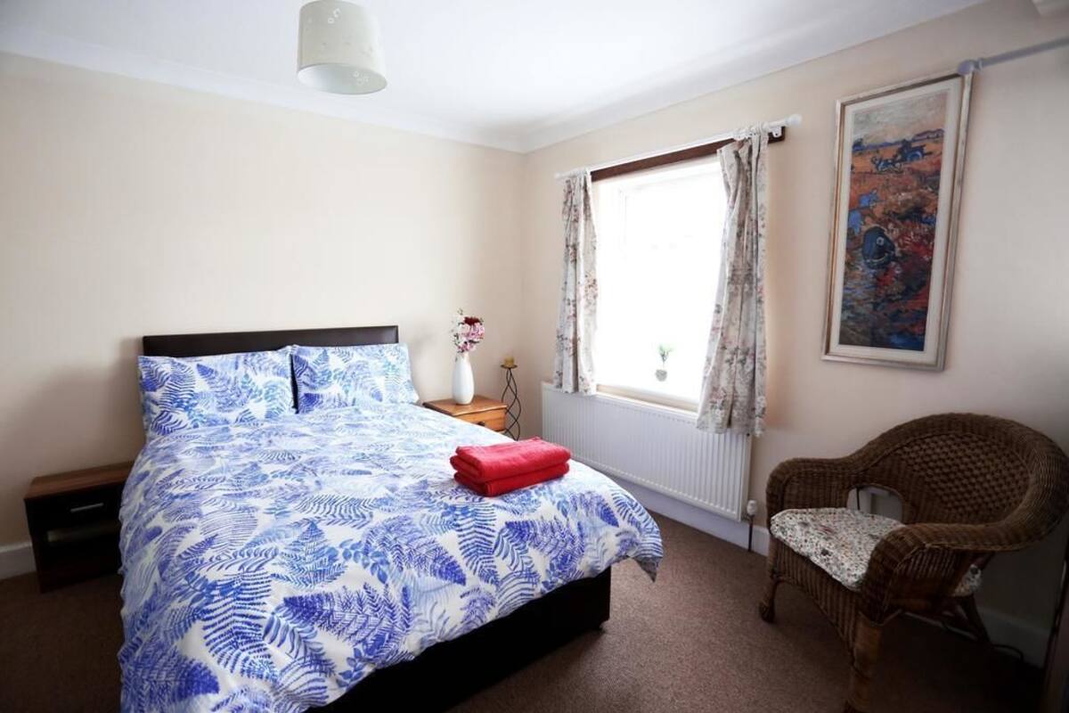 Desk, laptop workspace, soundproofing, iron/ironing board (on request)