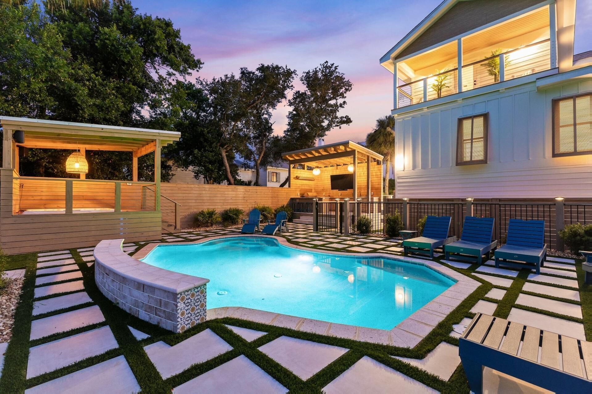 Book for Fall Stays! Panoramic Gulf Views! Private Heated Pool! Newly Renovated! Rooftop Terrace!