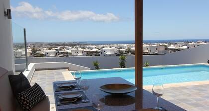 NOUVEAU: vue fantastique sur les montagnes et la mer