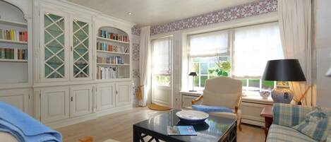 Fireplace, music library, stereo