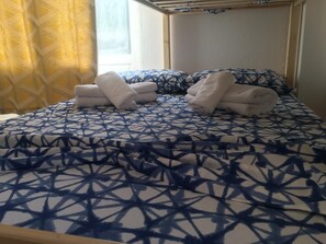 1 bedroom, iron/ironing board, WiFi, bed sheets - Central and cozy apartment in the heart of the city (Shkodër)