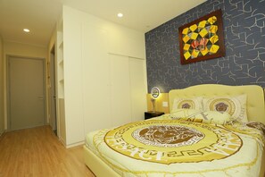 2 bedrooms, WiFi - Luxury D4, 2BR modern apartment fully equipped (Hồ Chí Minh City)