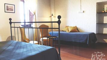1 Schlafzimmer, Bügeleisen/Bügelbrett, Reisekinderbett, kostenloses WLAN