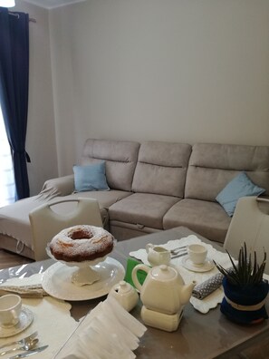 Smart TV, reproductor de DVD y estéreo 