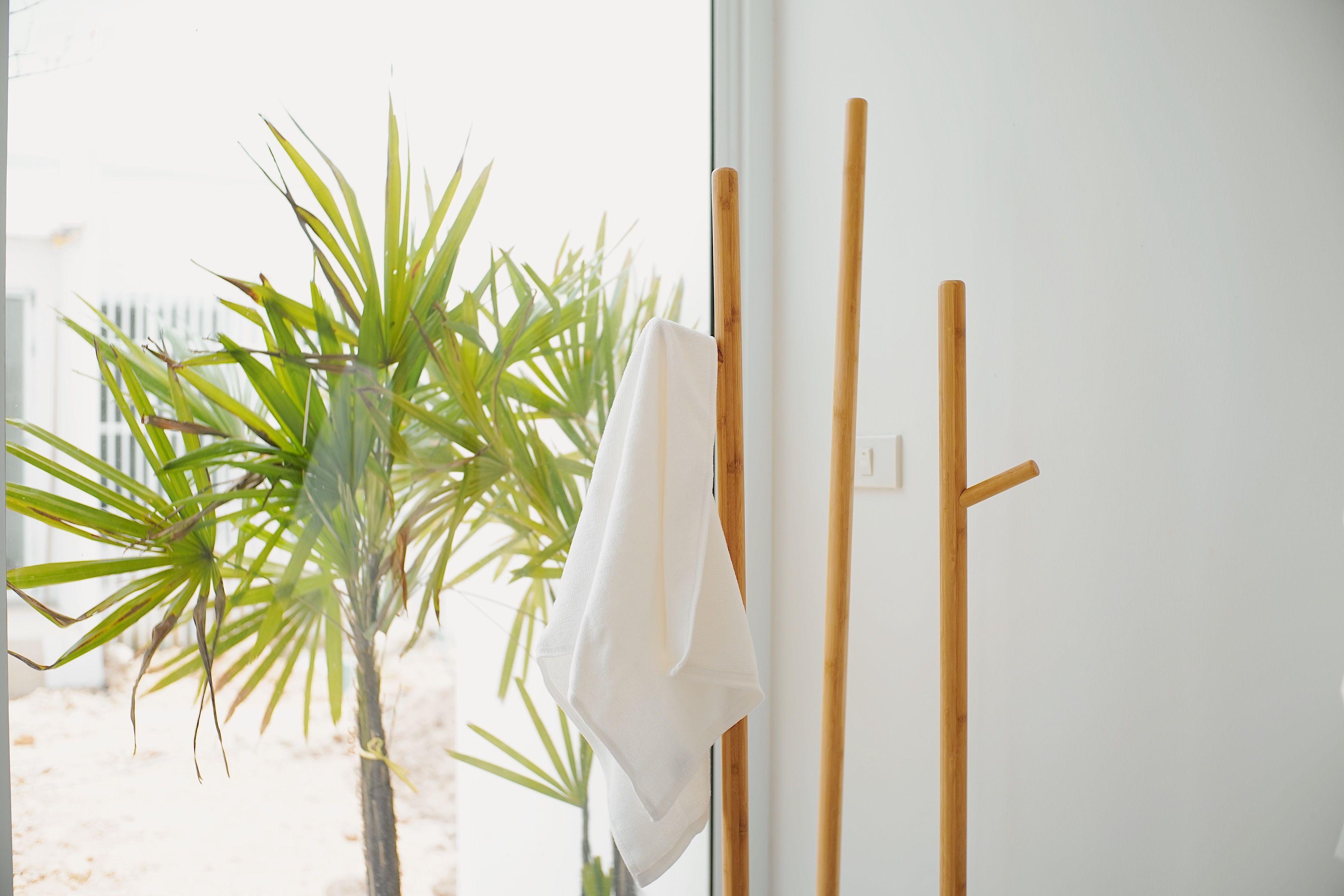 deluxe room, 1 king bed, garden view | blackout curtains, free wifi, bed sheets