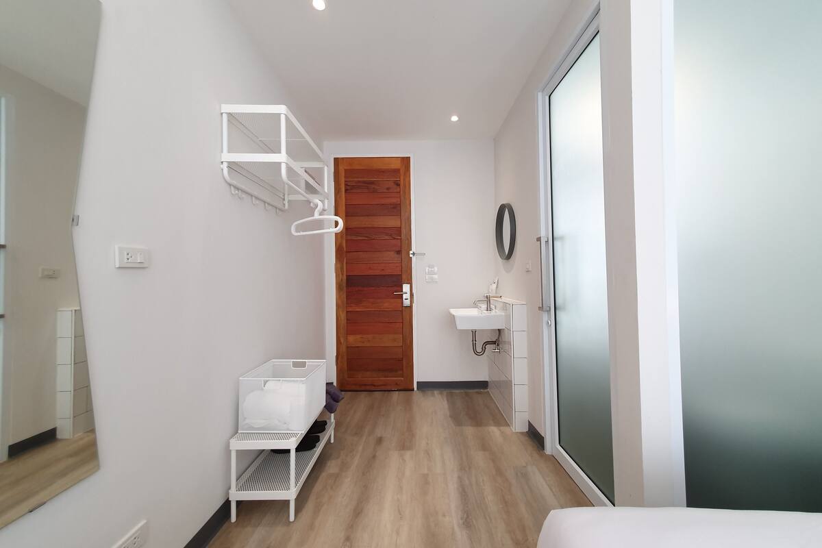 standard twin room | blackout curtains, free wifi, bed sheets