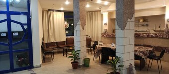 Canary Hotel