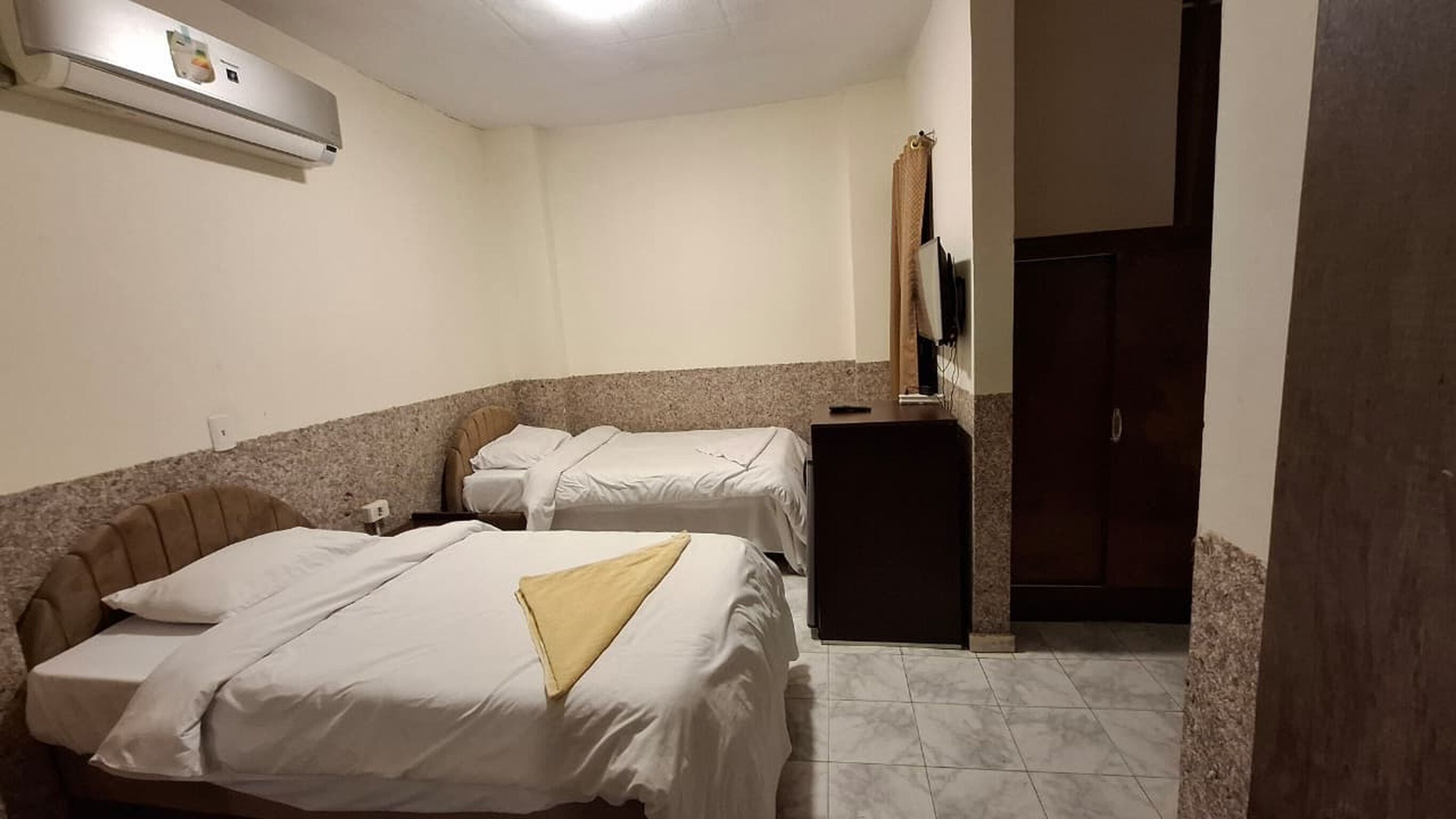 egyptian cotton sheets, premium bedding, blackout curtains, free wifi