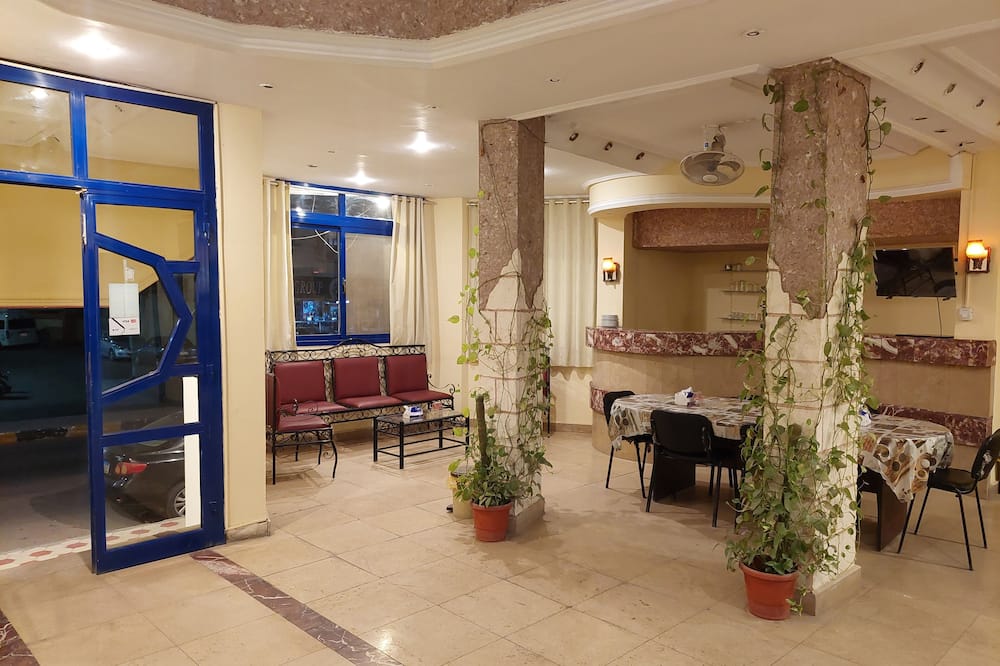 Canary Hotel