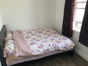 Dobbeltrom – standard | Individuelt dekorert, individuelt innredet og sengetøy