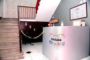 Lobby - Pousada Cor E Arte - Pelourinho (Salvador)