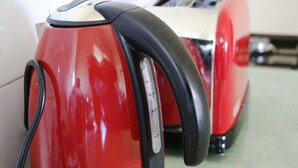 Réfrigérateur grande capacité avec congélateur, lave-vaisselle