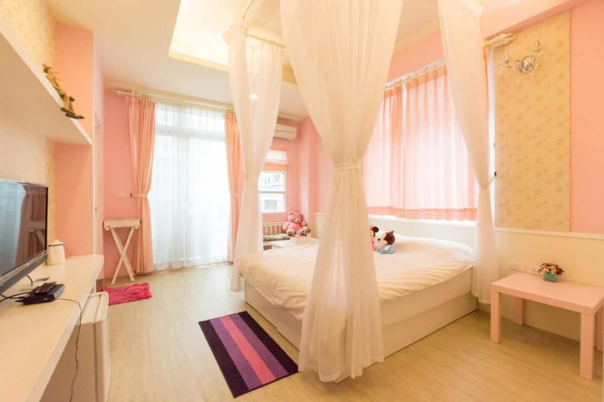 Habitación estándar doble (B) | Decoración individual, mobiliario individual, escritorio y wifi gratis