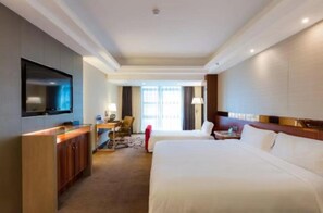 Family Room, Non Smoking | Bathroom | Shower, free toiletries, hair dryer, slippers - Zhuhai Asian Star Hotel (Zhuhai)