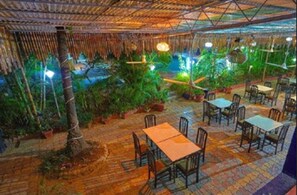 Petit déjeuner composé de spécialités régionales compris tous les jours