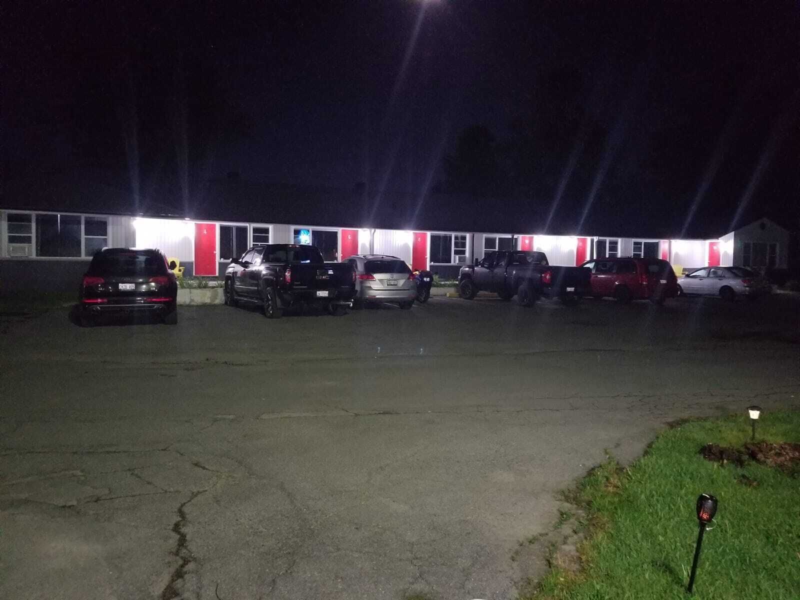 Photo - Nites Inn Motel