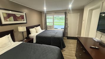 Economy Double Room, 2 Queen Beds