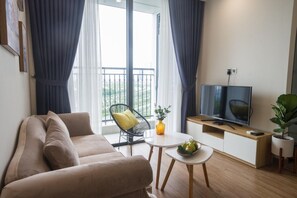 Family Apartment | Desk, blackout drapes, soundproofing, free WiFi - Bayhomes Green Bay Serviced Apartment (Hanoi)