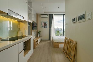 City Apartment | View from room - Bayhomes Green Bay Serviced Apartment (Hanoi)