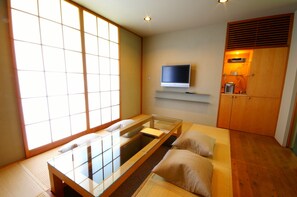 Kamar, pemandangan laut (Private Open Air Bath,Two-storied) | 1 kamar tidur, minibar gratis, dan Wi-Fi gratis