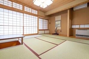 Private Vacation Home, Akazawa Boyodai E-35-1 | Living area | Flat-screen TV - Angel Forest Izu Kogen (Ito)