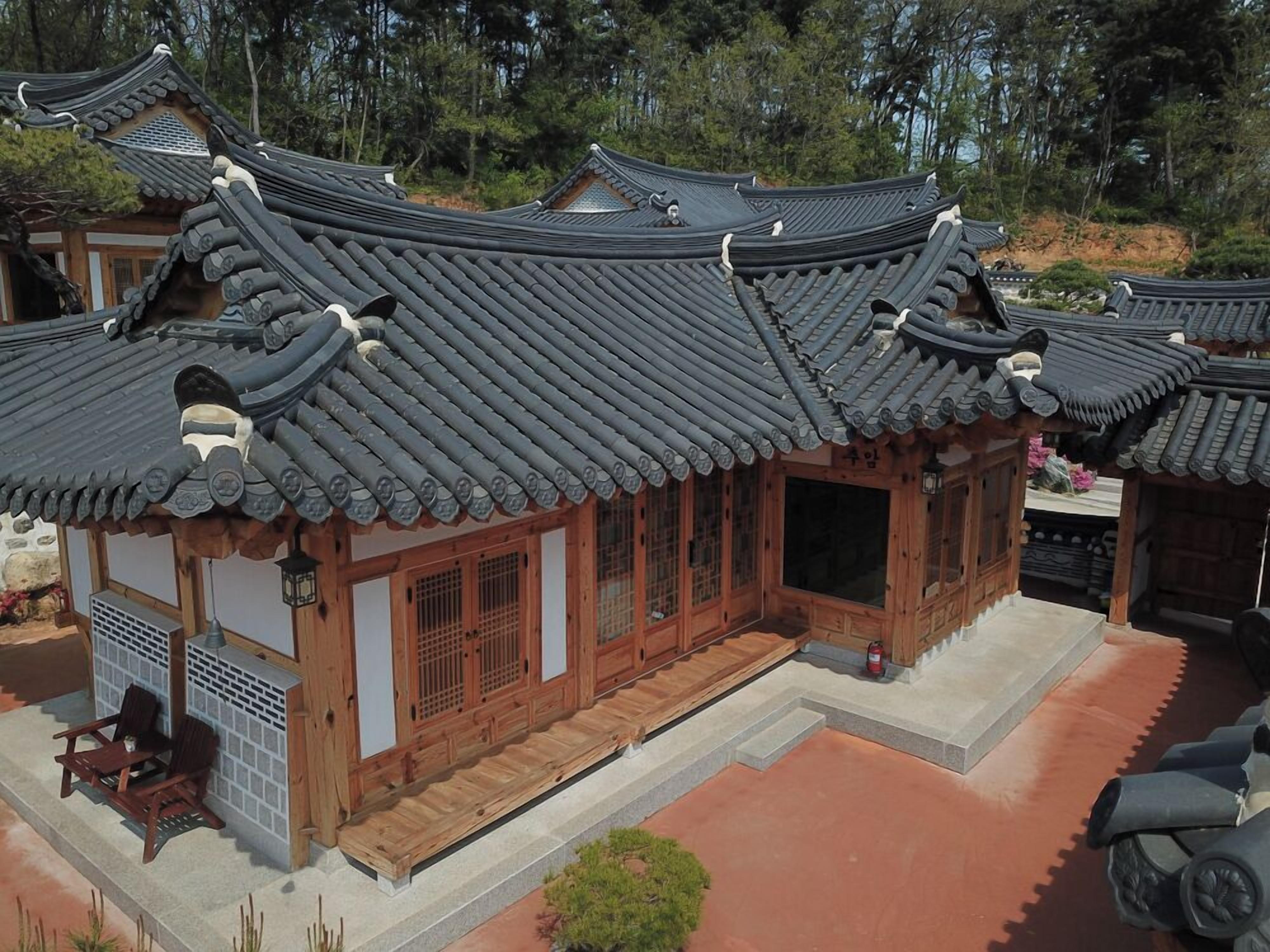 Casa | 2 dormitorios, ropa de cama de alta calidad, decoración individual