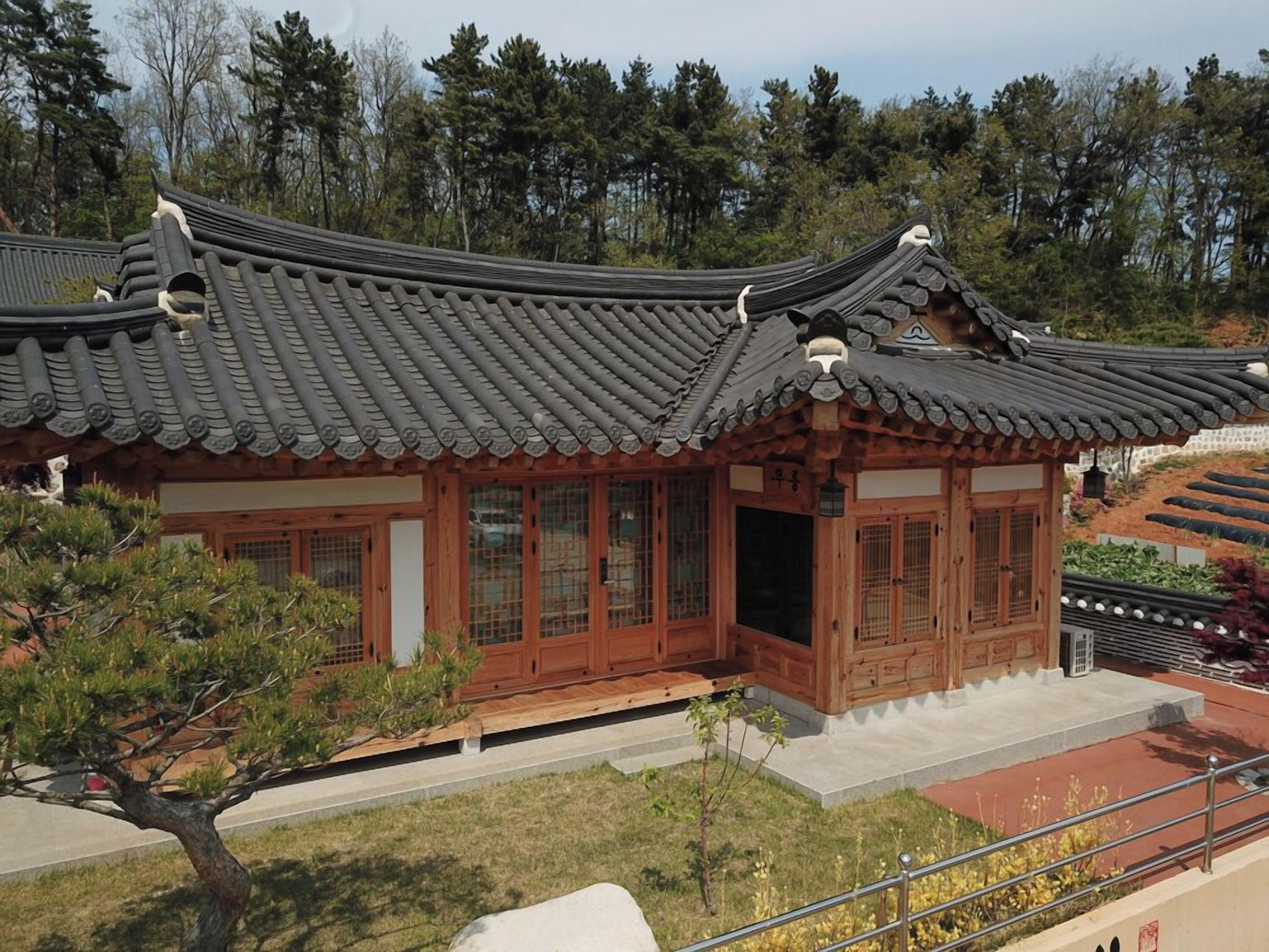 2 dormitorios, ropa de cama de alta calidad, decoración individual