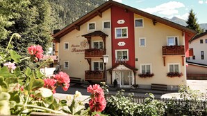 Front of property - Pension Posauner Dorfgastein (Dorfgastein)