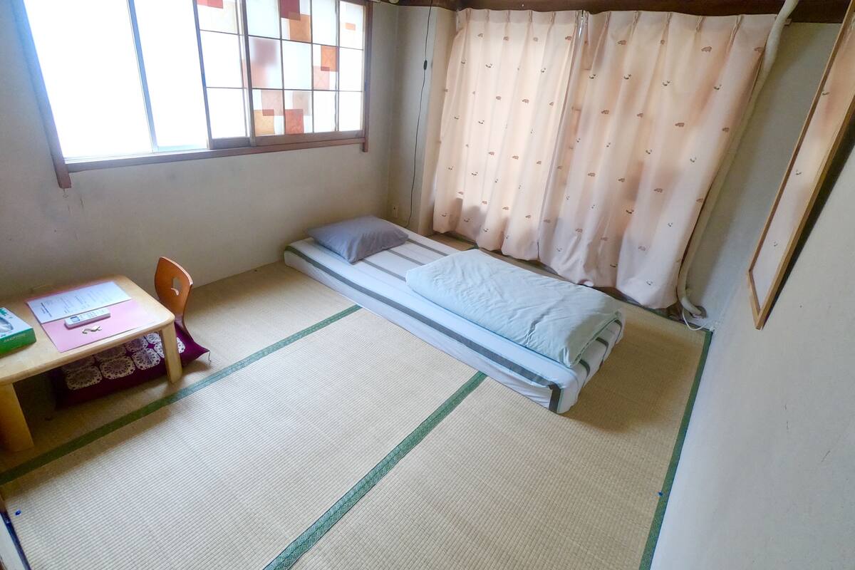 Basic Room | 1 bedroom, laptop workspace, free WiFi