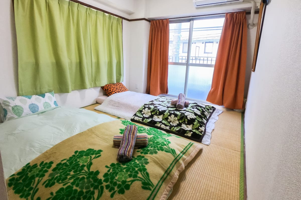 Traditionele tweepersoonskamer, 2 slaapkamers (Japanese Style, for 4 Guests) | Een laptopwerkplek, gratis wifi