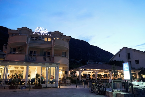 Front of property – evening/night