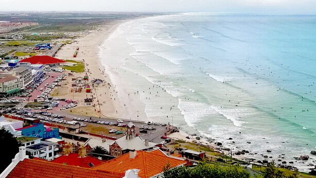 Am Strand, weißer Sandstrand