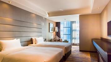 Minibar, in-room safe, desk, blackout curtains