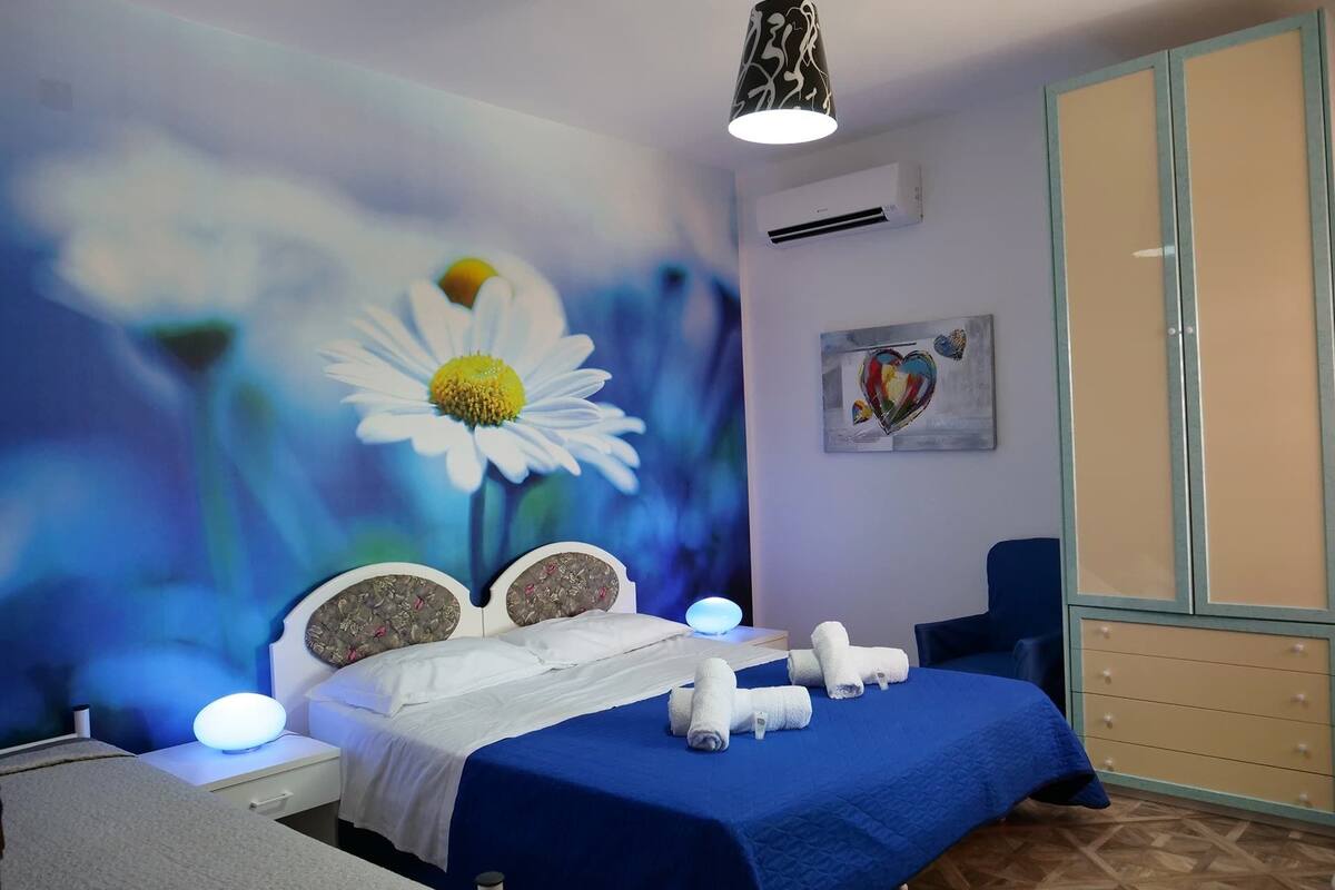 Triple Room (Margherita) | Desk, rollaway beds (surcharge), WiFi (free), bed sheets