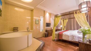 Desk, blackout drapes, free WiFi