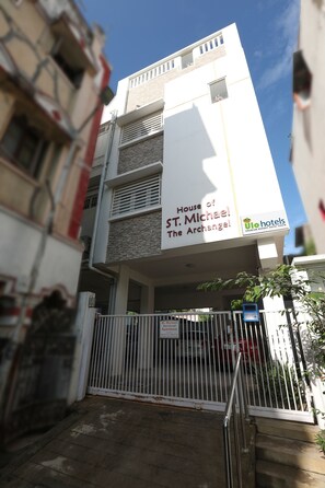 Entrada de la propiedad