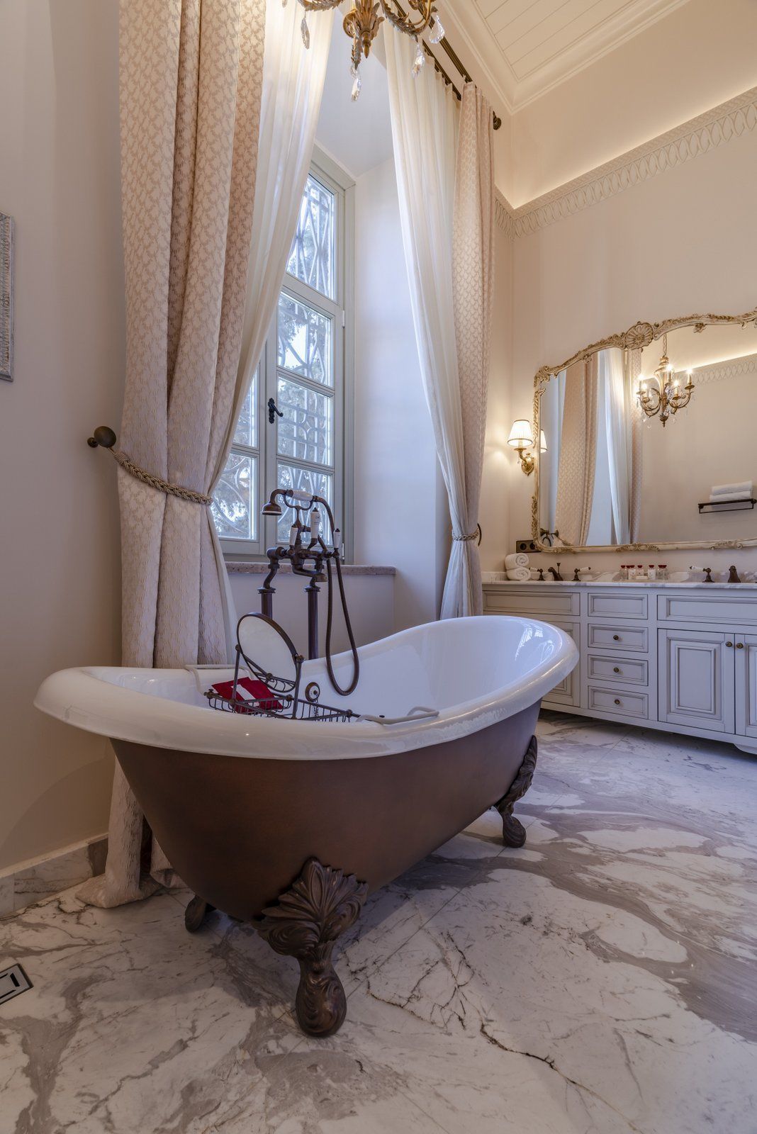 premium suite, 1 queen bed, jetted tub, sea view | 1 bedroom, premium bedding, in-room safe, laptop workspace