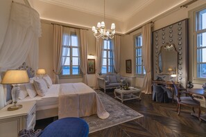 Literie de qualité supérieure, coffres-forts dans les chambres